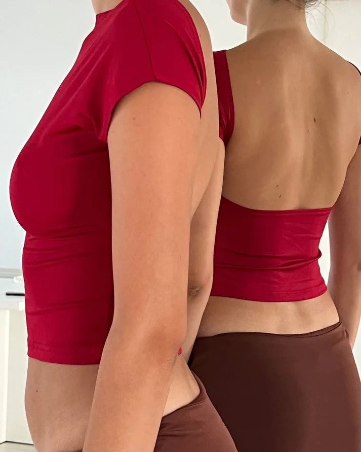 Eline | Backless Top NU 1+1 GRATIS!